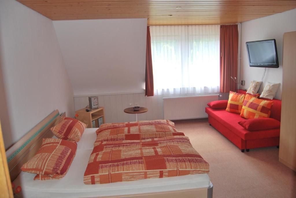 Pension Restaurant Waldblick Feldberg  Zimmer foto